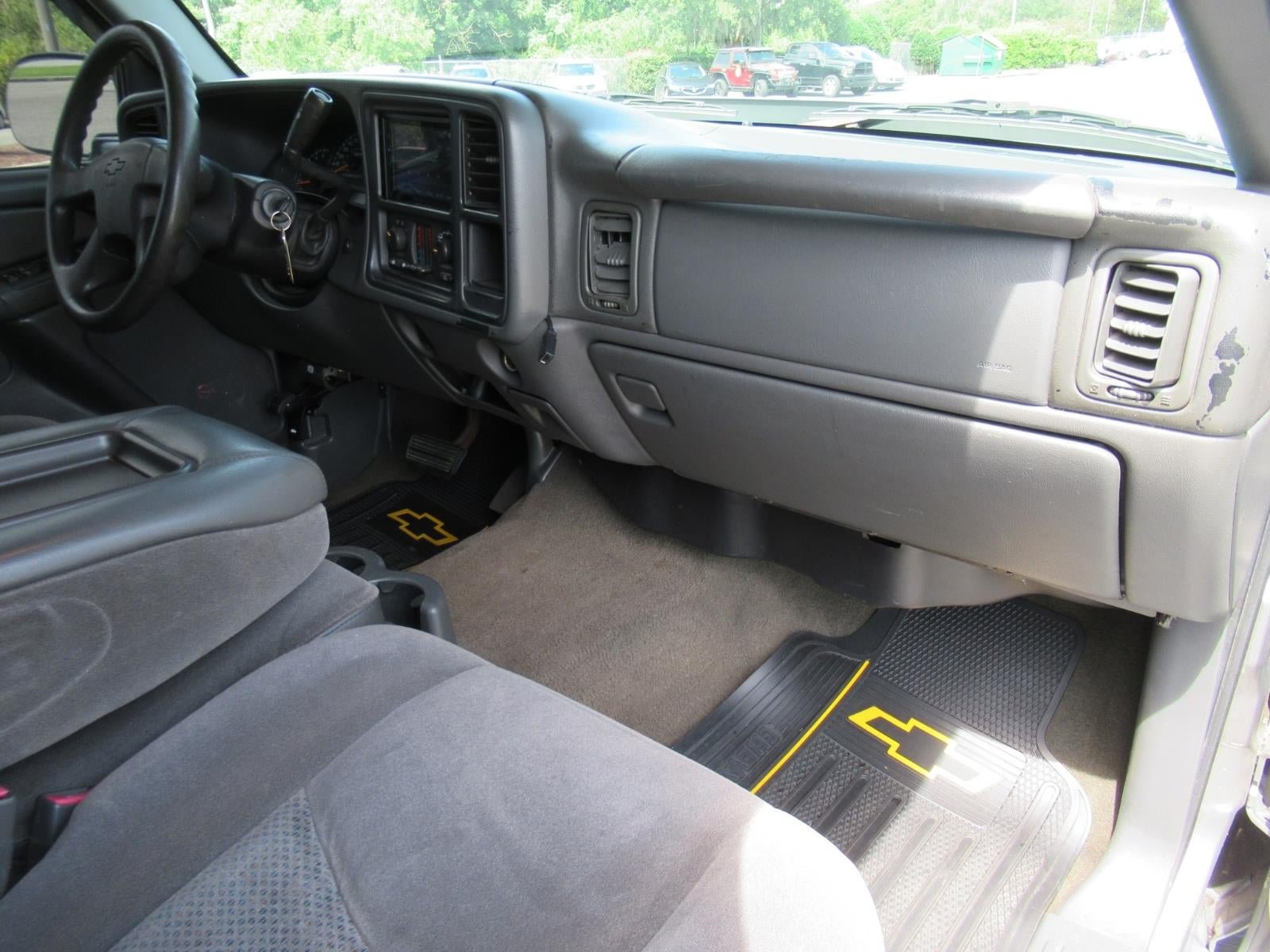 Used 2007 Chevrolet Silverado 1500 LS w/ Chrome Exterior Package RWD image 13