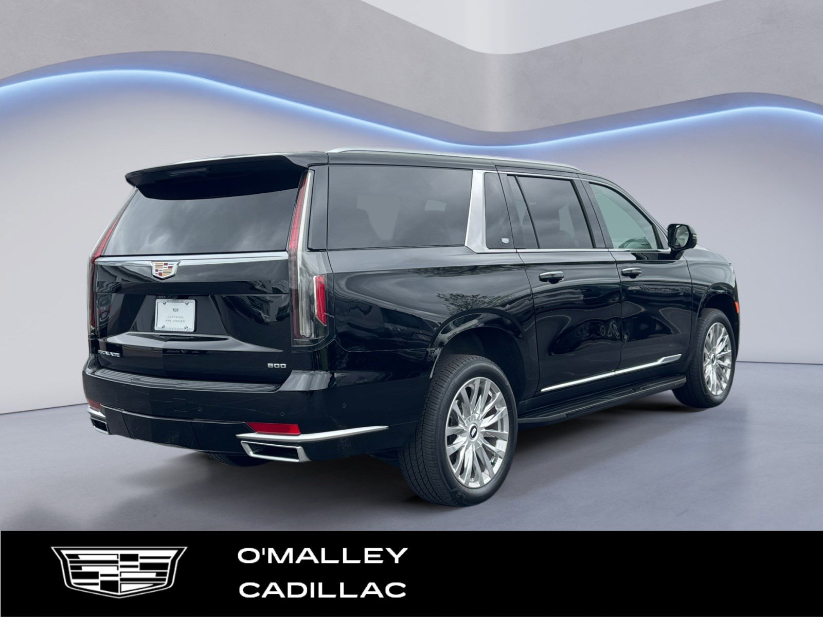 Used 2022 Cadillac Escalade ESV Premium Luxury AWD/4WD image 5