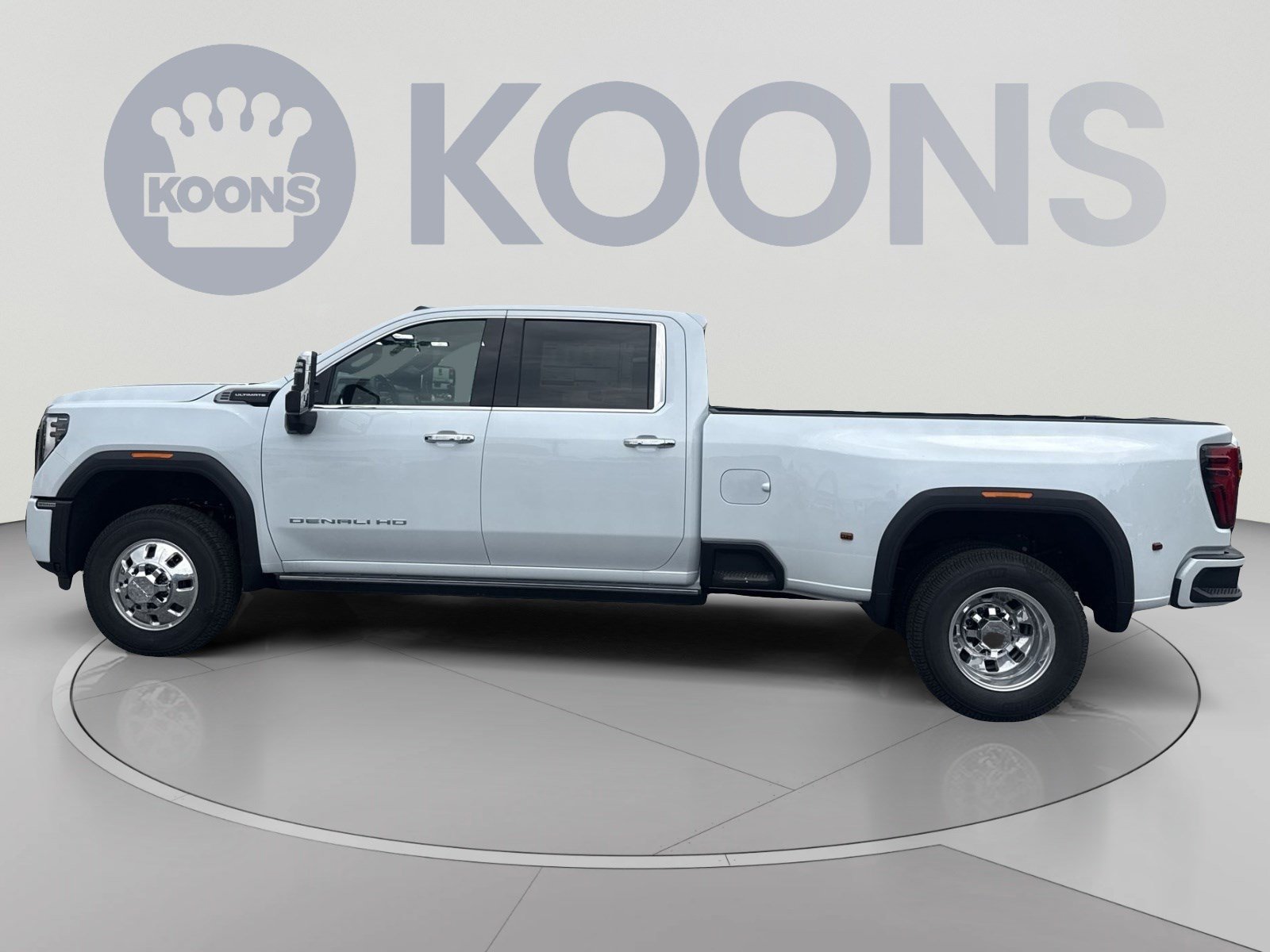 New 2026 GMC Sierra 3500 Denali Ultimate AWD/4WD image 2