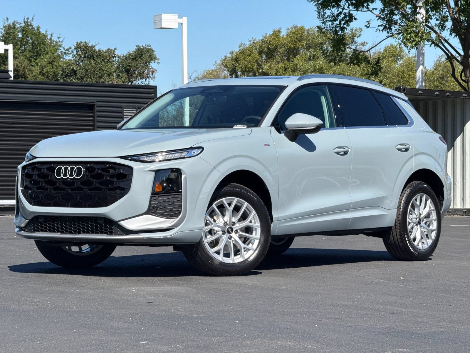 New 2026 Audi Q3 quattro 2.0T