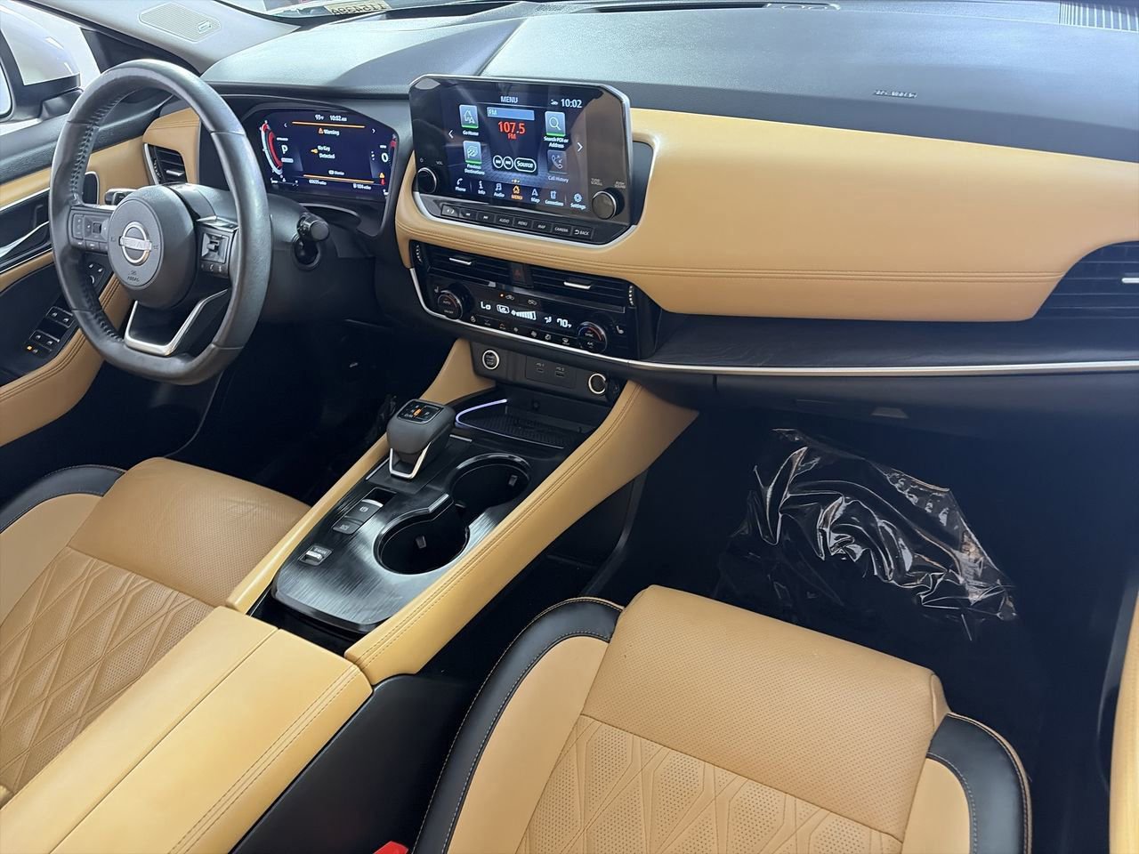 Used 2022 Nissan Rogue Platinum w/ Head-Up Display Package FWD image 27