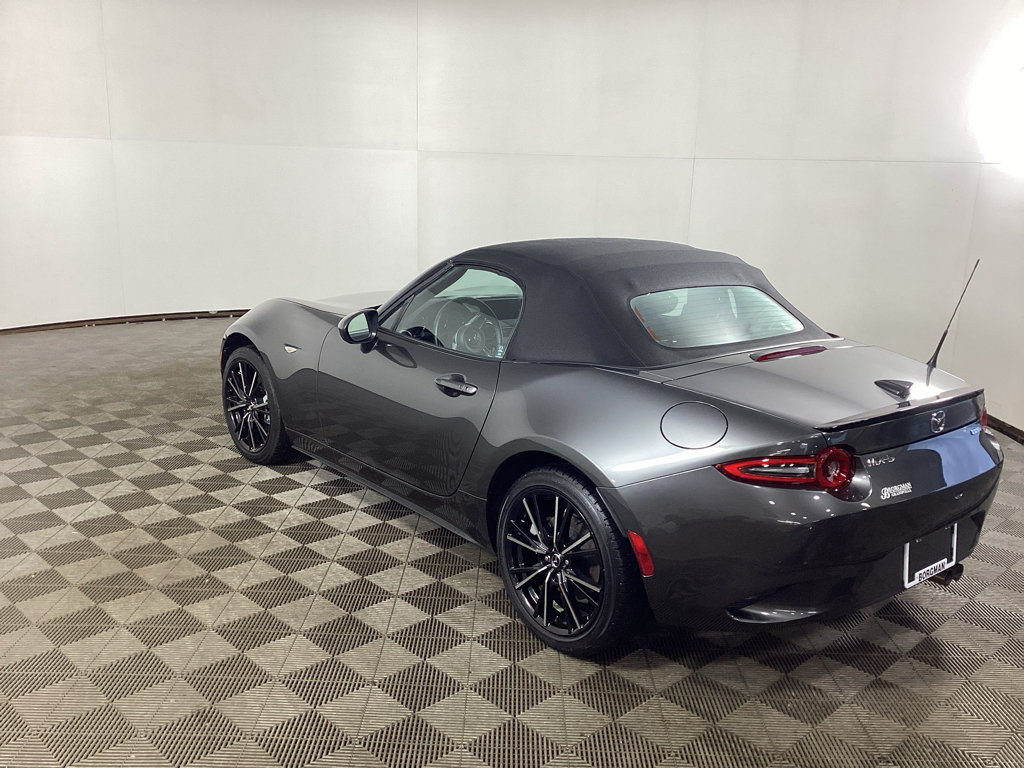 Used 2025 MAZDA MX-5 Miata Grand Touring w/ Weather Package RWD image 5