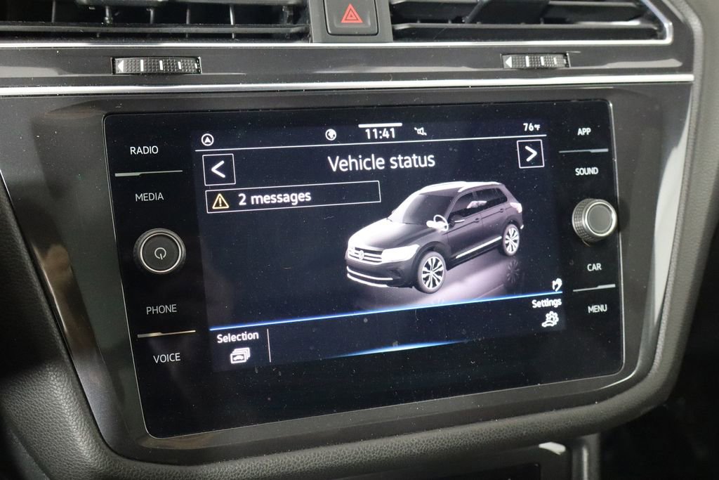 Used 2023 Volkswagen Tiguan SE R-Line FWD image 32