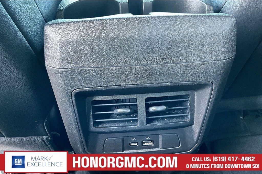 Used 2024 GMC Canyon AT4 AWD/4WD image 11