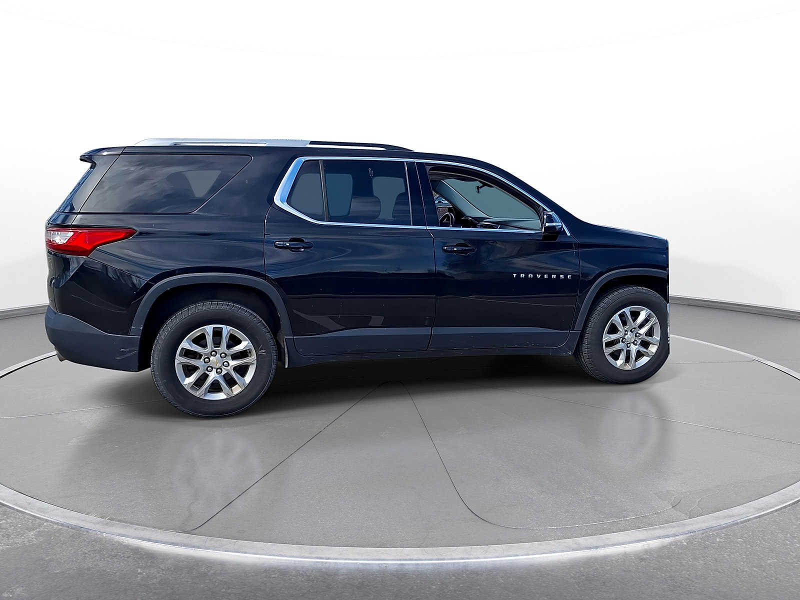 Used 2018 Chevrolet Traverse LT AWD/4WD image 8