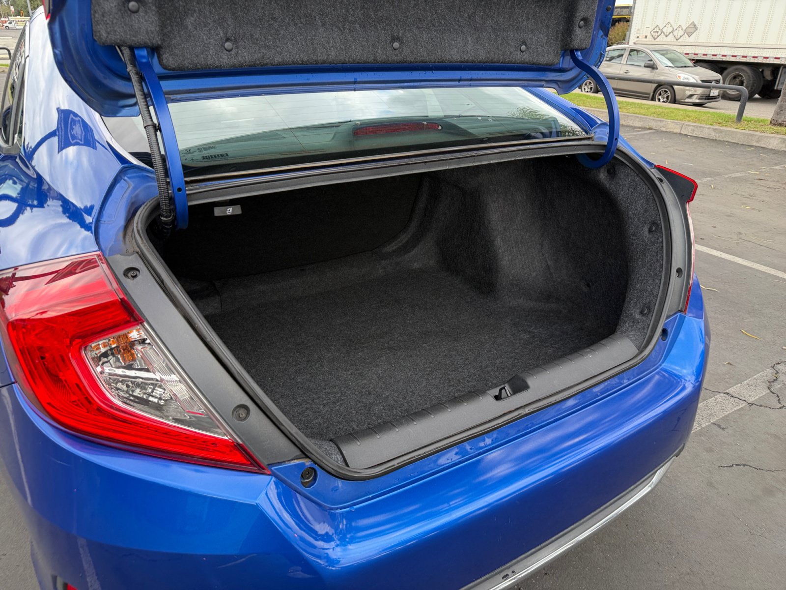 Used 2020 Honda Civic LX image 18