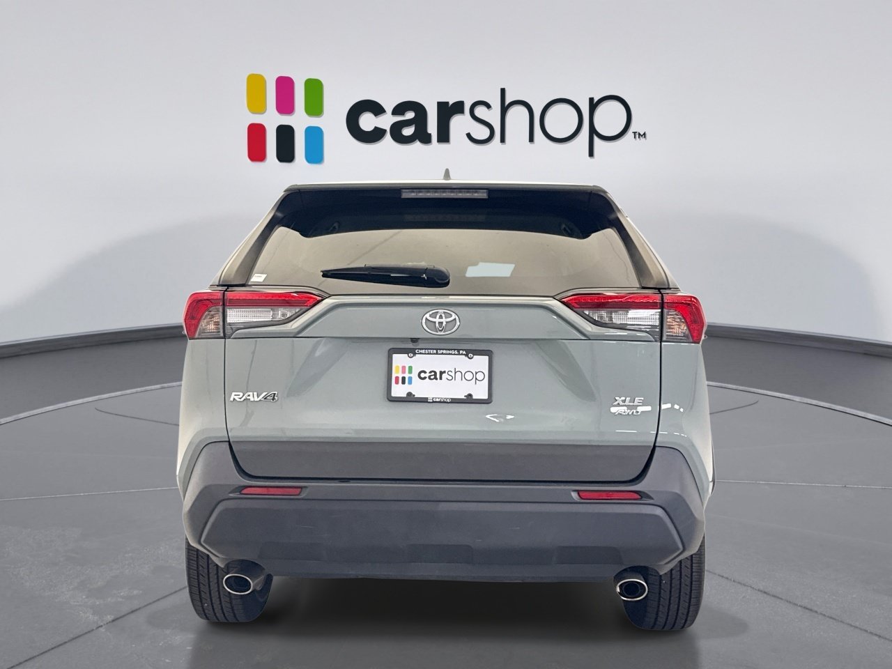 Used 2021 Toyota RAV4 XLE AWD/4WD image 4