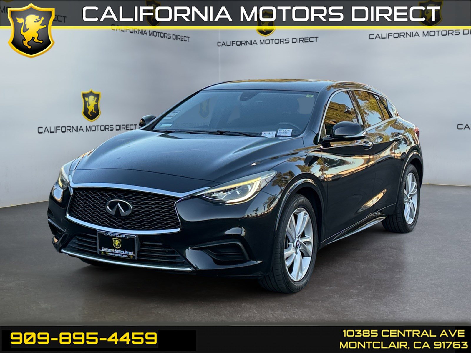 Used 2019 INFINITI QX30 image 1