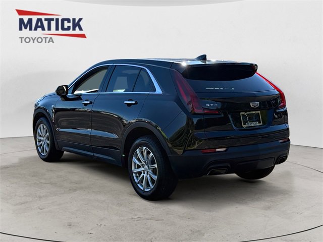 Used 2020 Cadillac XT4 Luxury w/ Cold Weather Package image 5