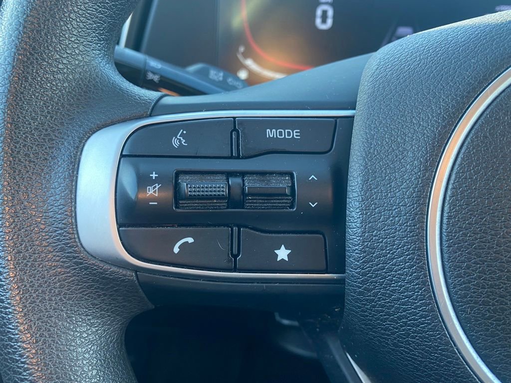 Certified 2024 Kia Sportage LX image 12