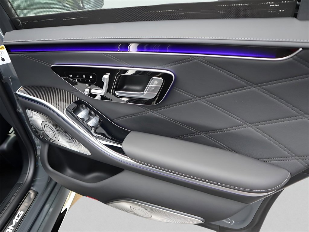New 2026 Mercedes-Benz S 63 AMG S image 12