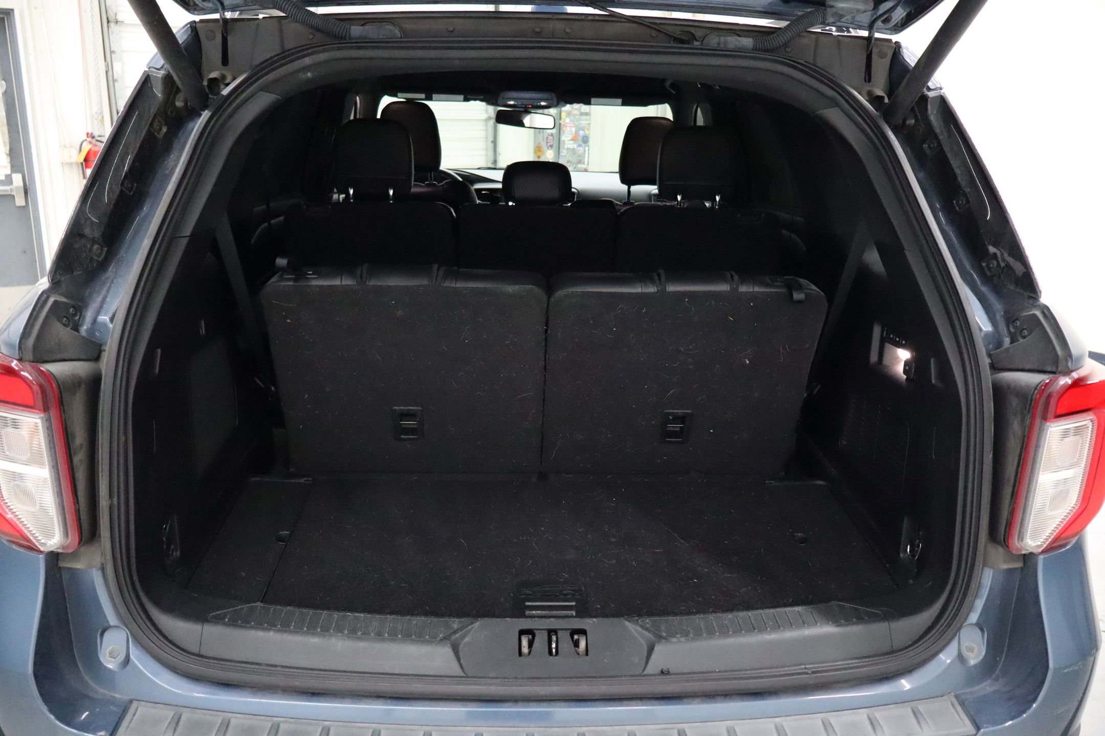 Certified 2020 Ford Explorer ST w/ Premium Technology Package image 27