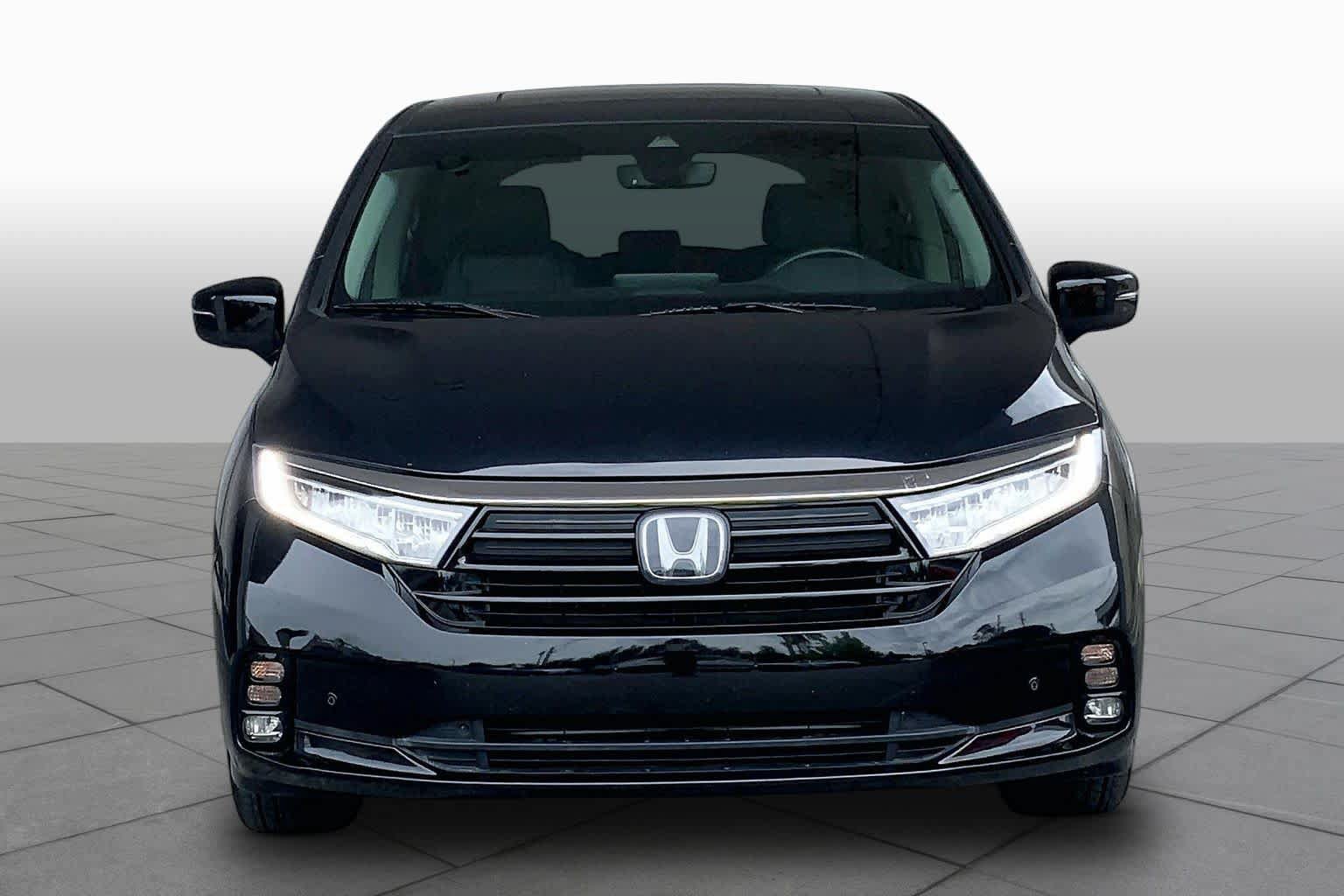 Used 2022 Honda Odyssey Touring image 4