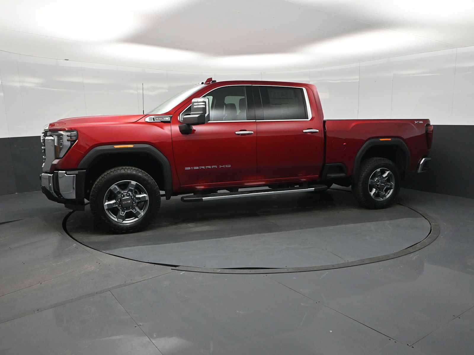 New 2026 GMC Sierra 2500 SLT w/ SLT Premium Package image 4