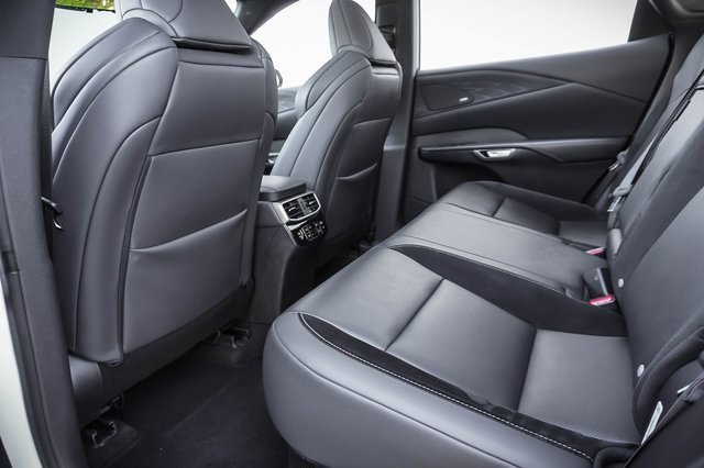 Used 2024 Lexus RX 500h F Sport w/ Convenience Package image 21