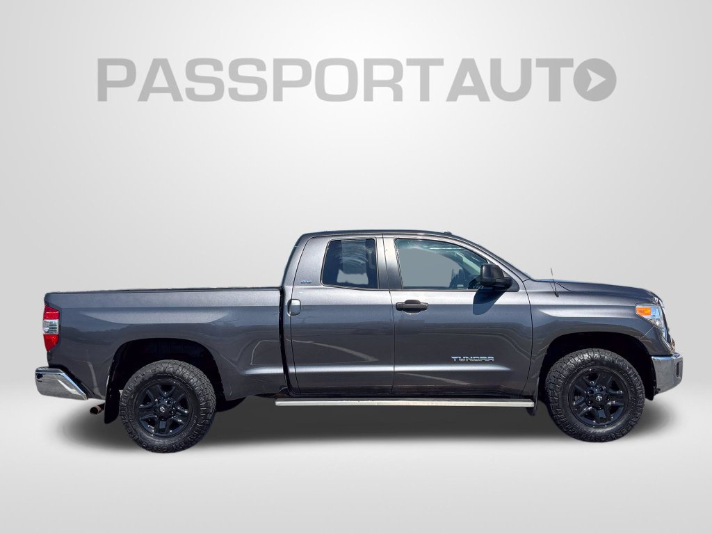 Used 2017 Toyota Tundra SR5 AWD/4WD image 10
