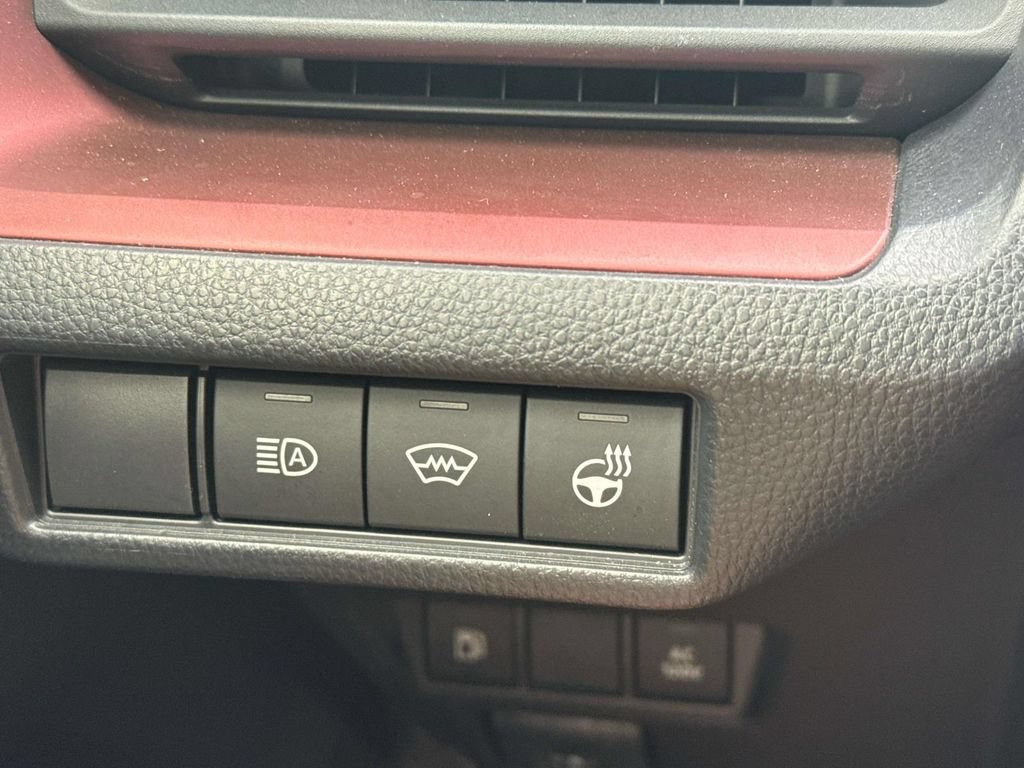 Certified 2023 Toyota Prius Prime FWD image 21