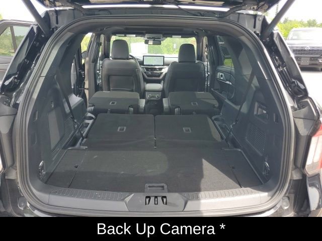 Used 2025 Ford Explorer ST w/ Sun And Sound Package AWD/4WD image 17