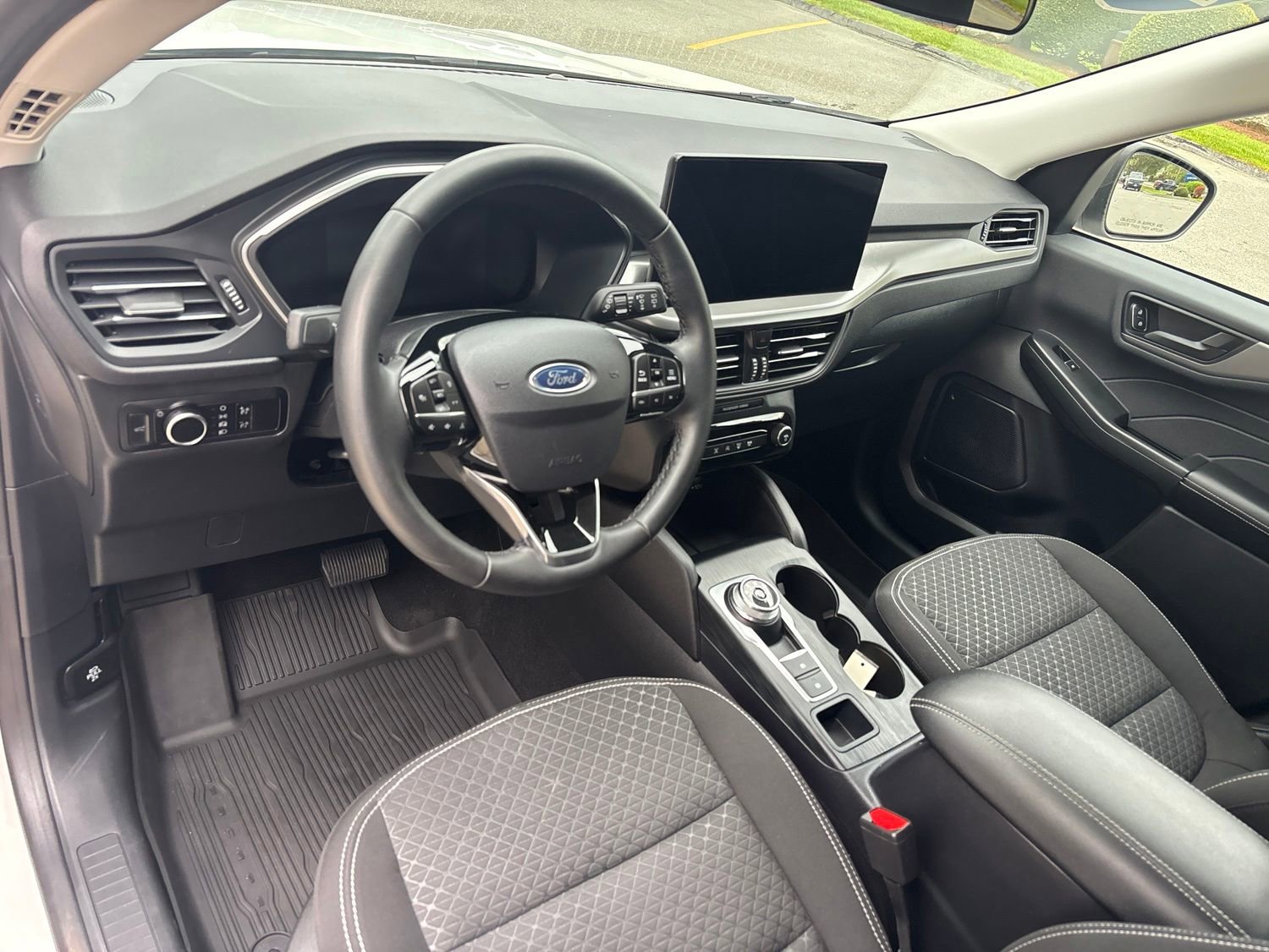 Used 2023 Ford Escape Active w/ Tech Pack #1 AWD/4WD image 12