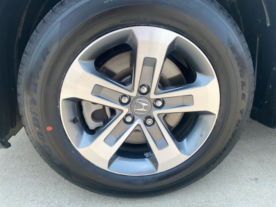 Certified 2024 Honda Pilot EX-L image 31