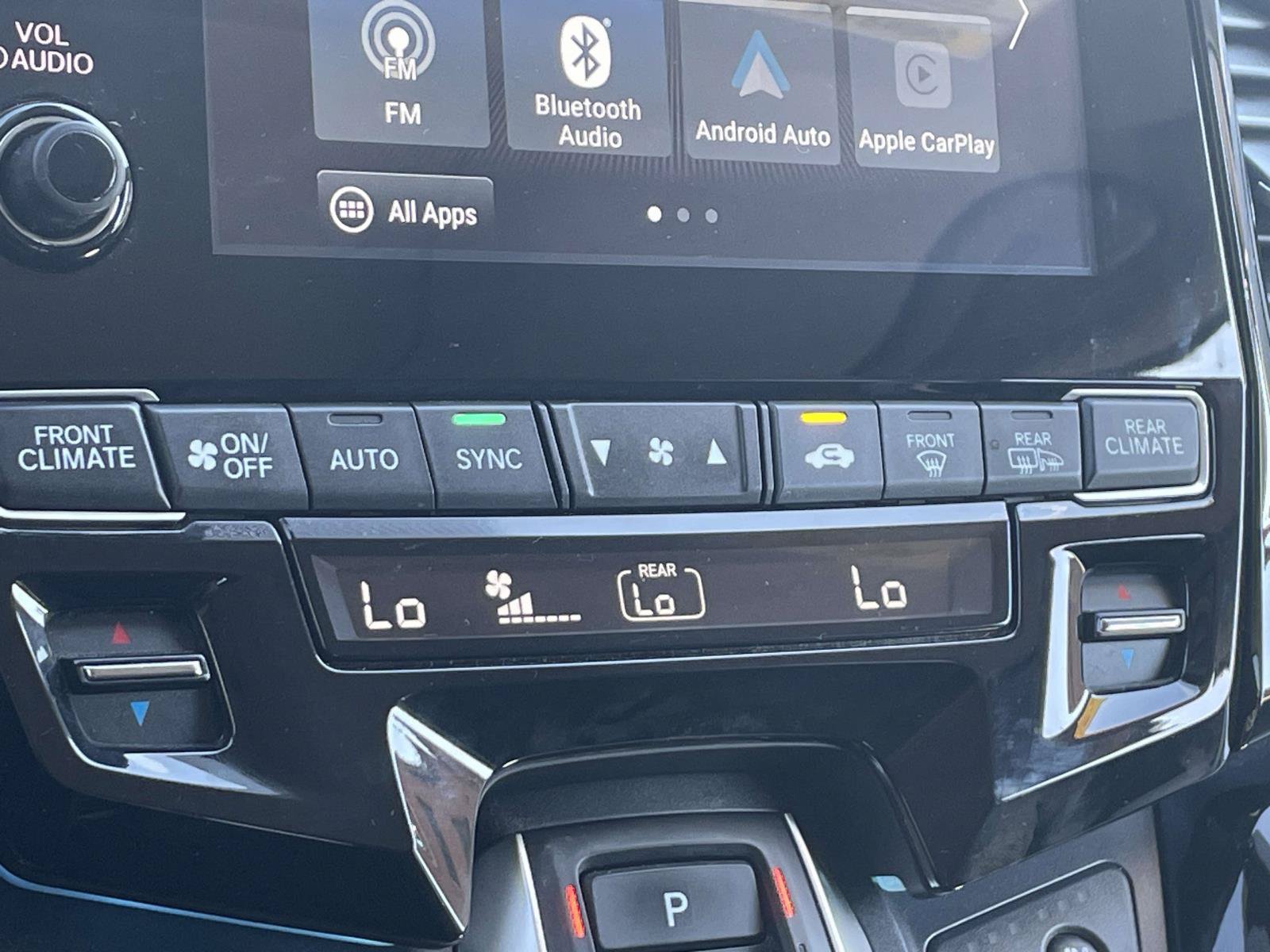 Used 2023 Honda Odyssey Elite image 32