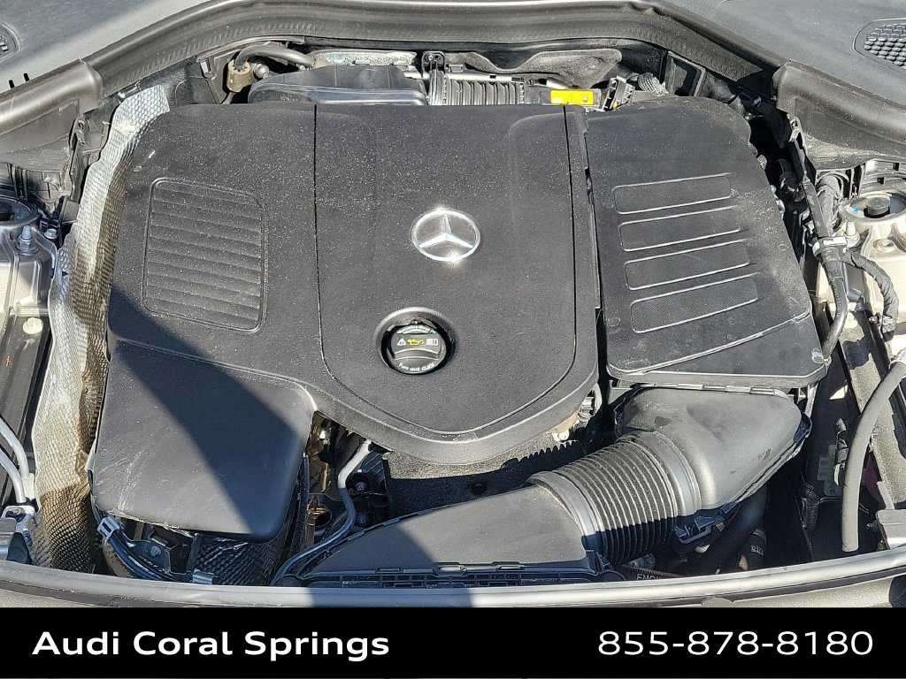 Used 2024 Mercedes-Benz GLC 300 4MATIC image 17