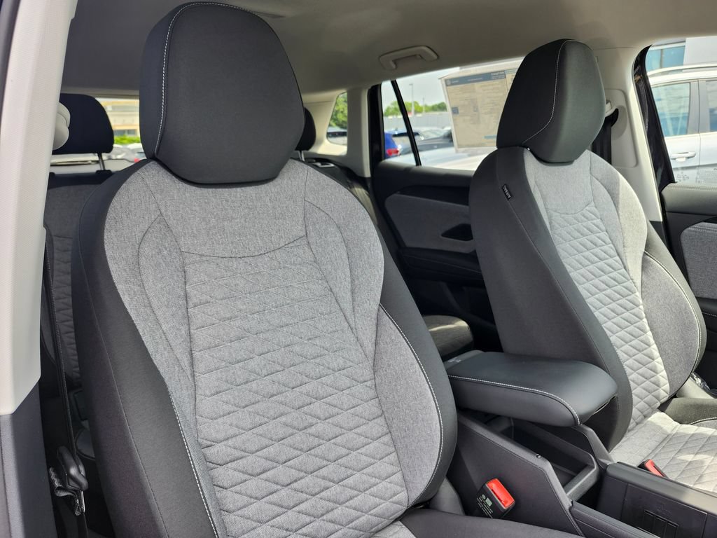 New 2026 Volkswagen Tiguan S AWD/4WD image 14