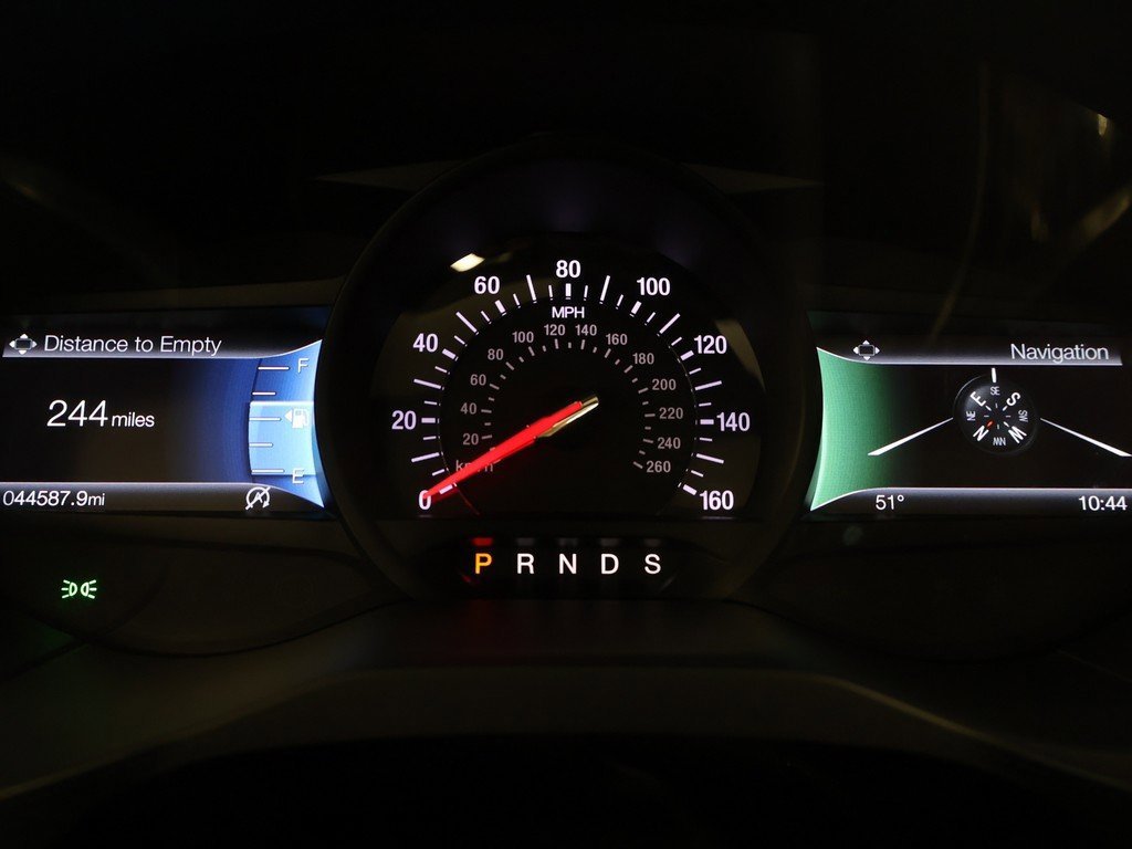 Used 2020 Ford Edge ST w/ Cold Weather Package image 39