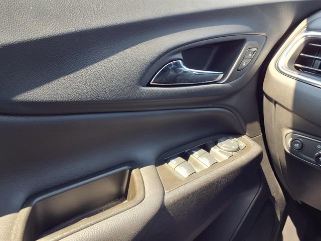Used 2023 Chevrolet Equinox LT AWD/4WD image 19