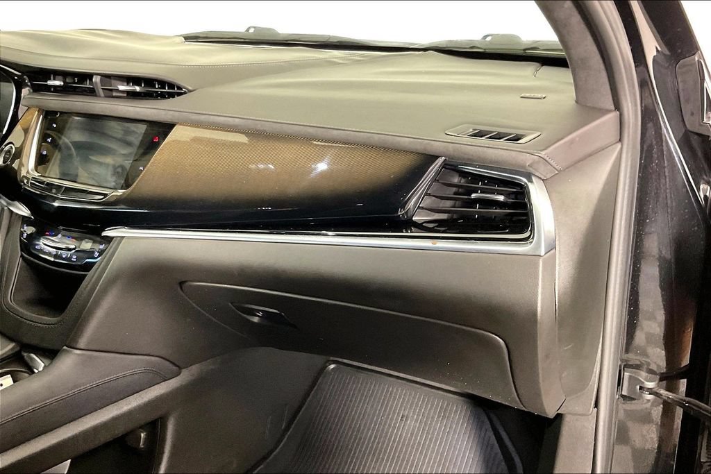 Used 2024 Cadillac XT6 Sport w/ Platinum Package AWD/4WD image 18