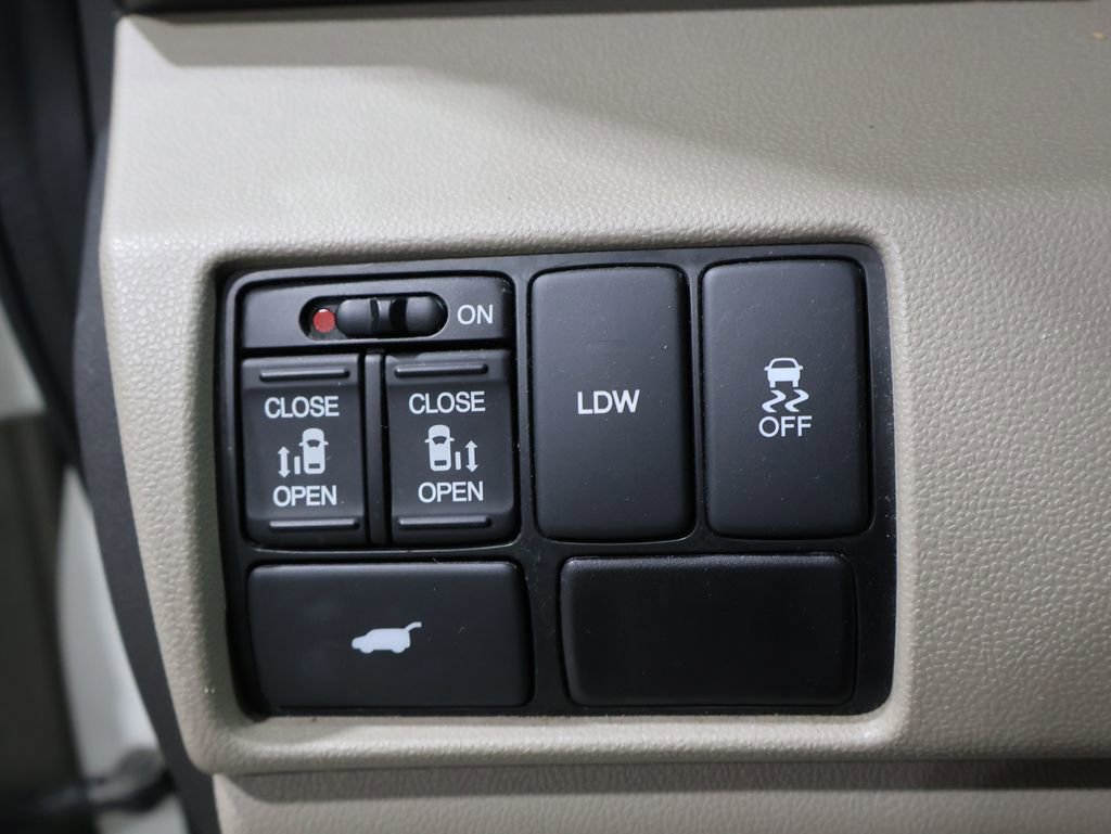 Used 2015 Honda Odyssey EX-L image 32