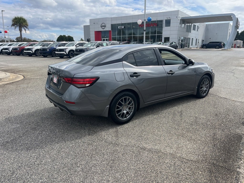 Used 2024 Nissan Sentra S image 5