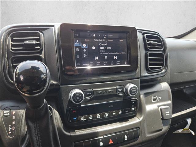 Used 2026 RAM ProMaster 2500 w/ Convenience Group FWD image 16