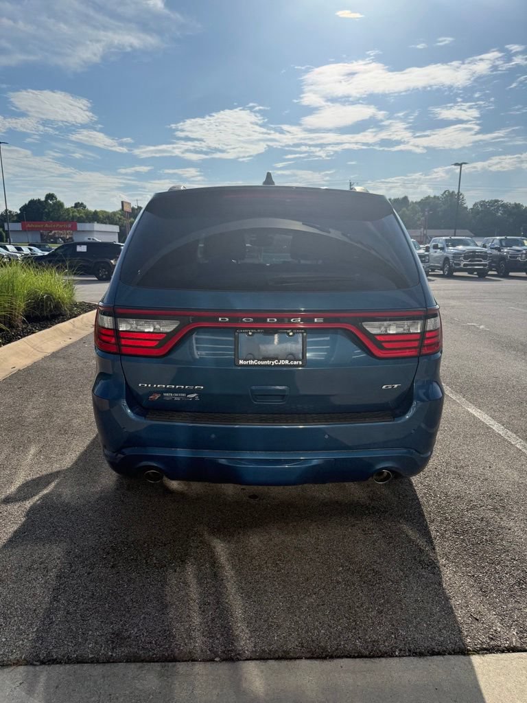 Used 2023 Dodge Durango GT RWD image 5