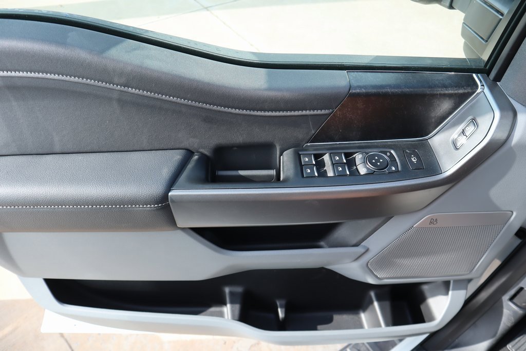 New 2026 Ford F250 XLT w/ XLT Premium Package image 17