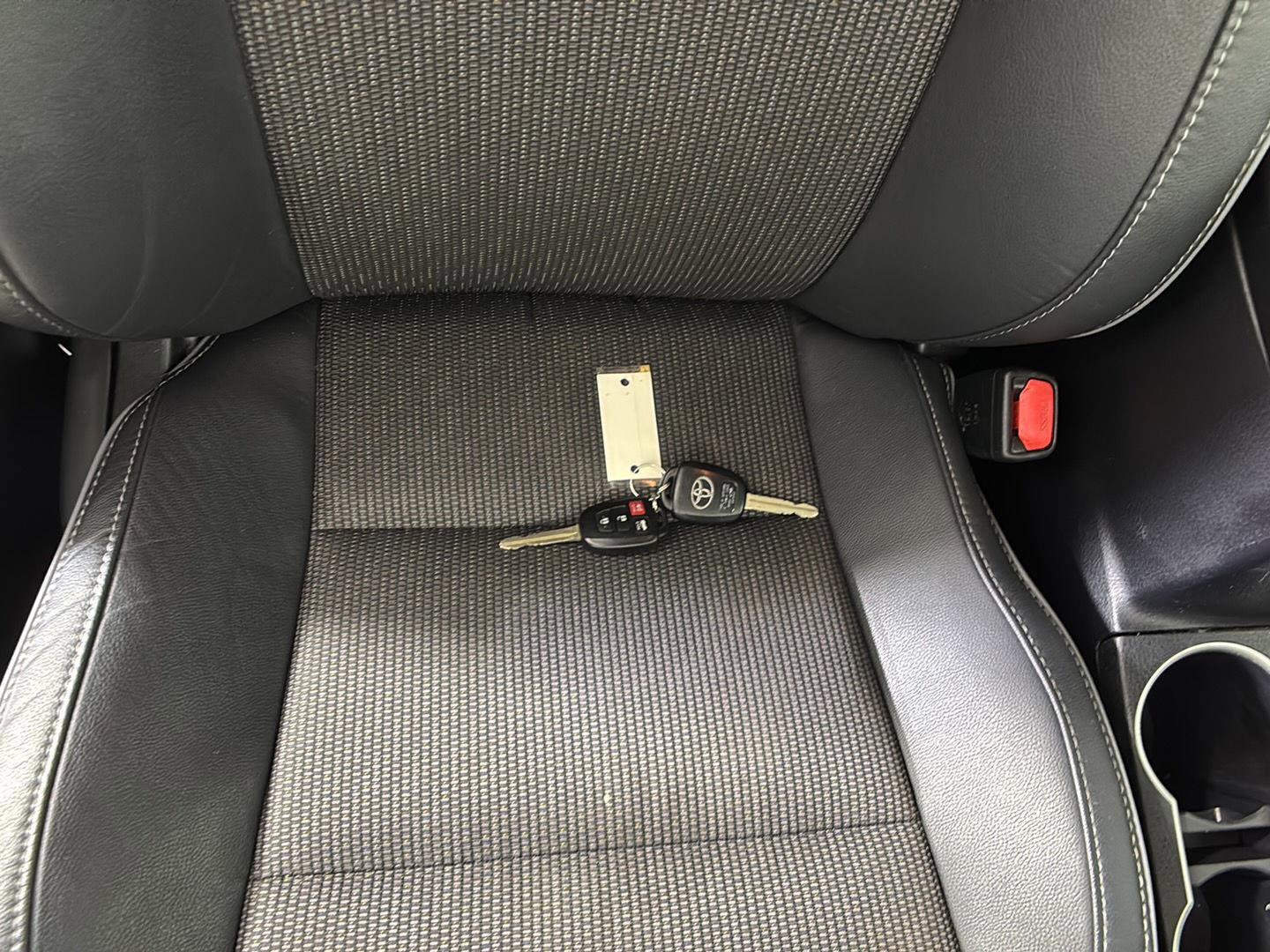 Used 2015 Toyota Corolla S FWD image 22