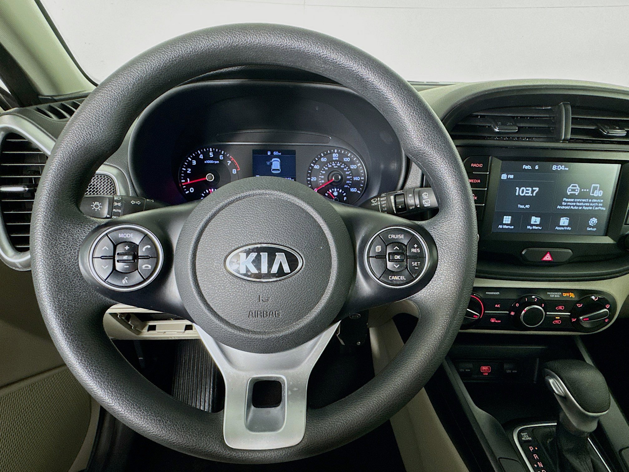 Used 2020 Kia Soul LX image 11