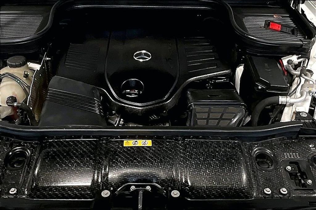 Used 2022 Mercedes-Benz GLS 450 4MATIC image 9