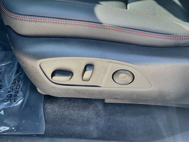 Used 2024 Chevrolet Traverse RS w/ LPO, Floor Liner Package AWD/4WD image 13