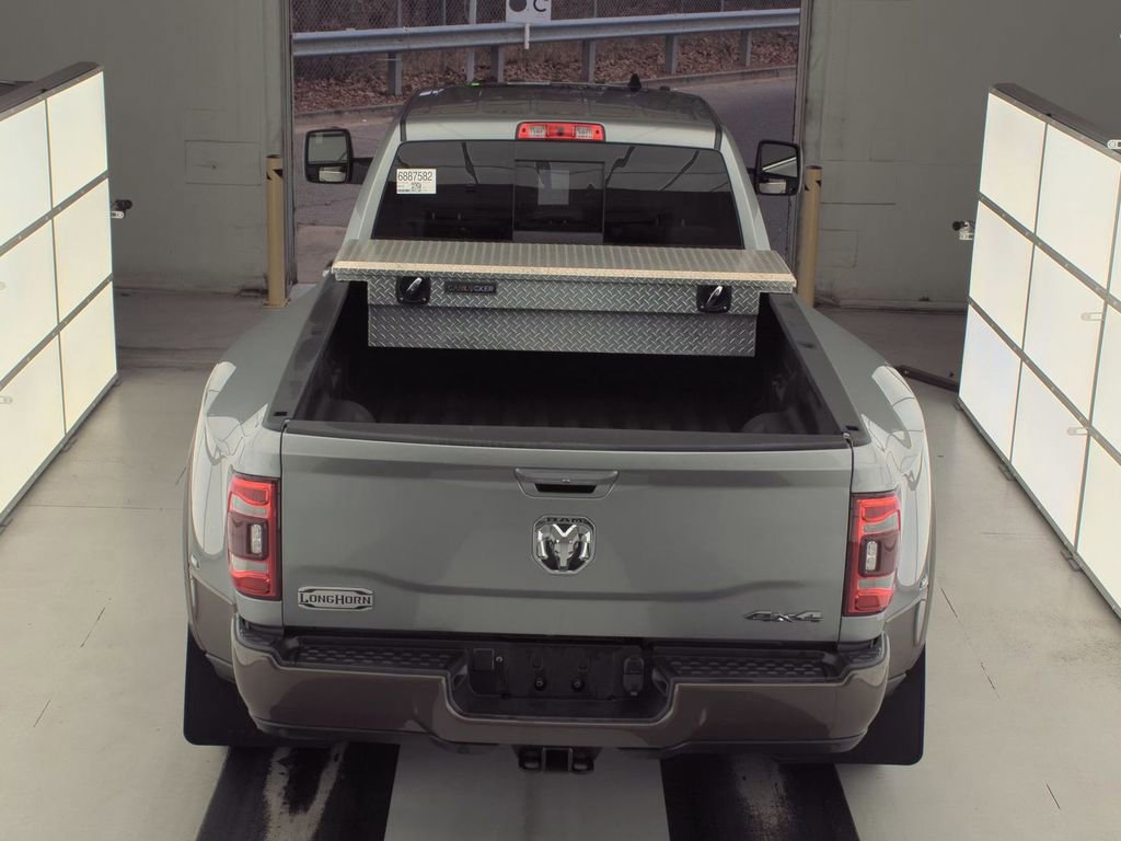 Used 2023 RAM 3500 Limited image 6