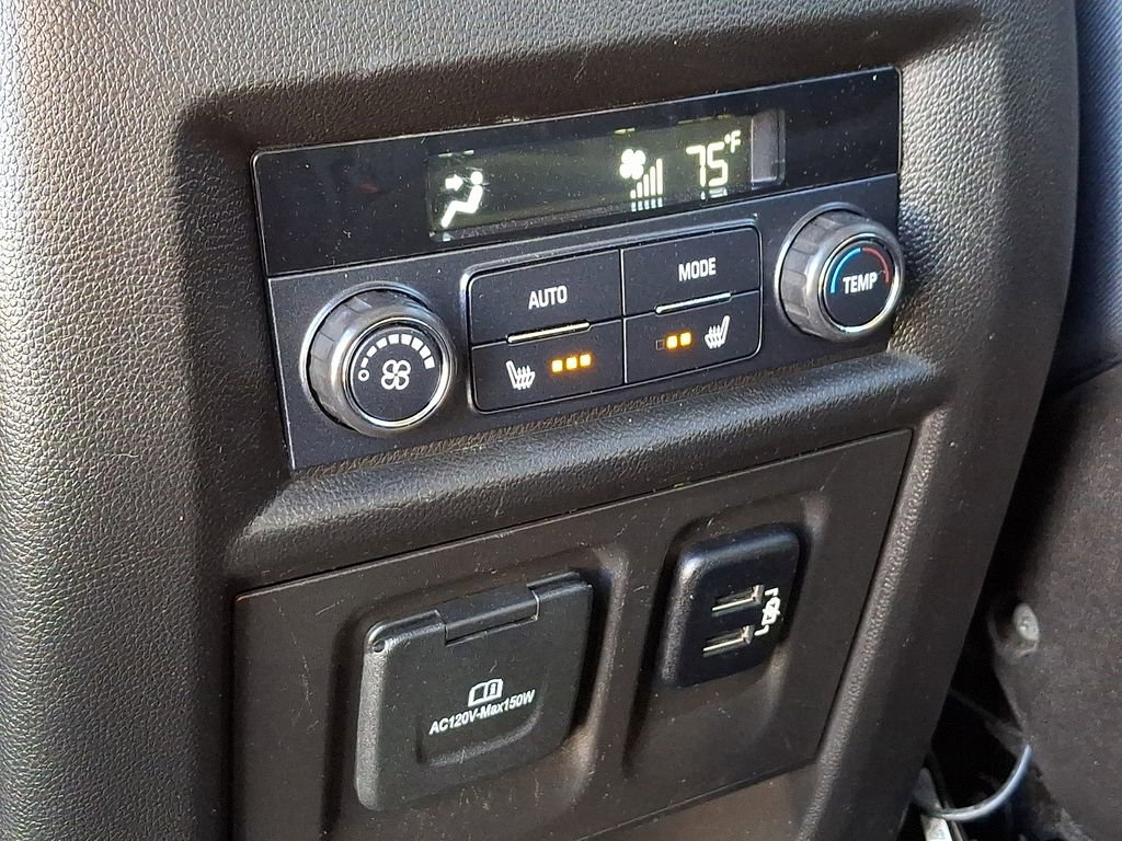 Used 2018 Chevrolet Traverse Premier image 12