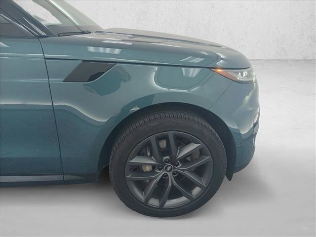 Certified 2025 Land Rover Range Rover Sport SE image 11