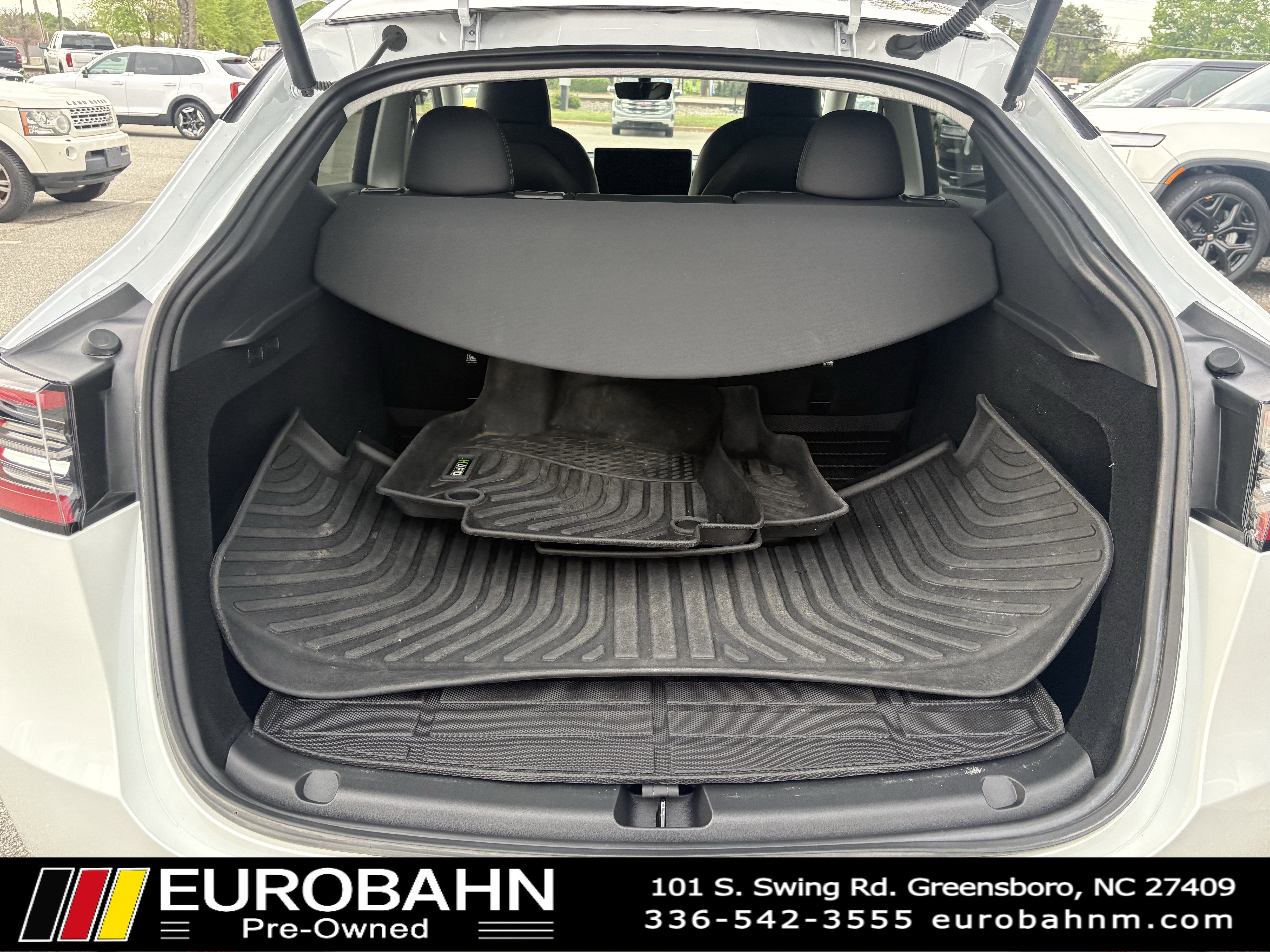 Used 2024 Tesla Model Y Performance image 35