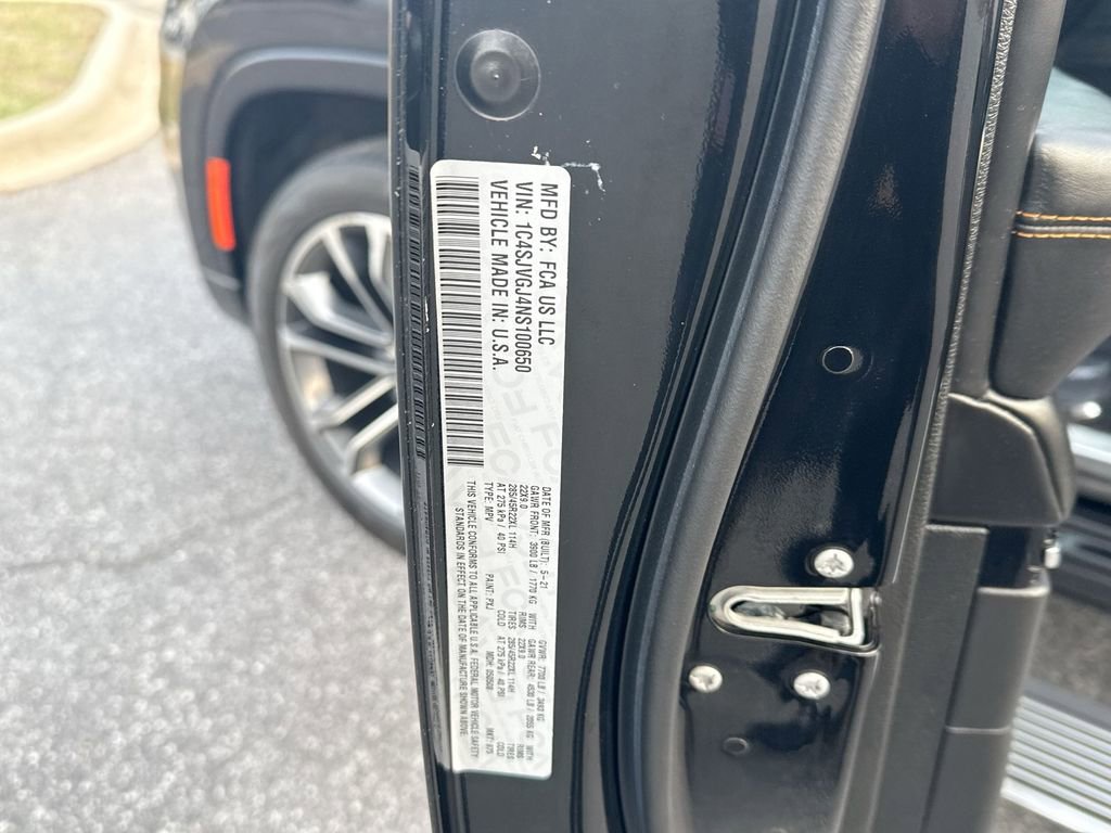 Used 2022 Jeep Grand Wagoneer Series III w/ Rear Seat Video Group 1 image 33