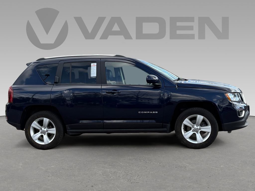 Used 2015 Jeep Compass High Altitude image 6