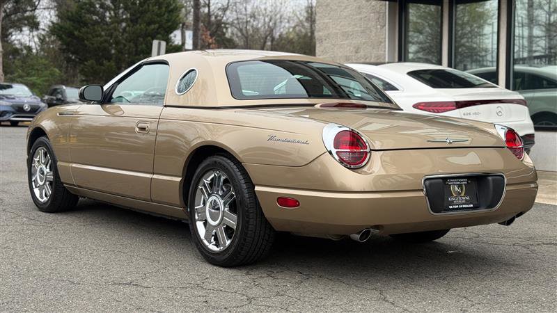 Used 2005 Ford Thunderbird image 3