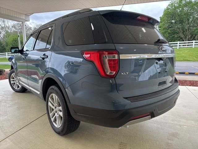 Used 2019 Ford Explorer XLT w/ Equipment Group 202A AWD/4WD image 6