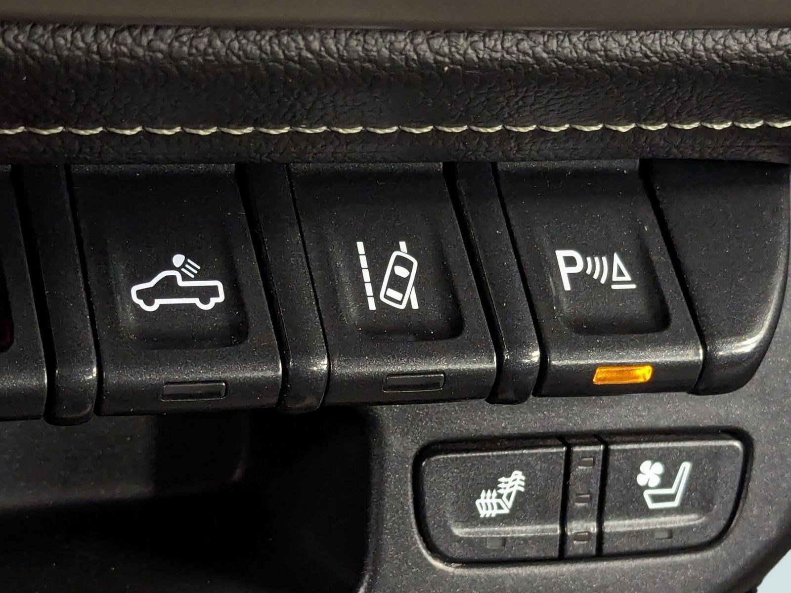 Used 2020 GMC Canyon Denali image 29