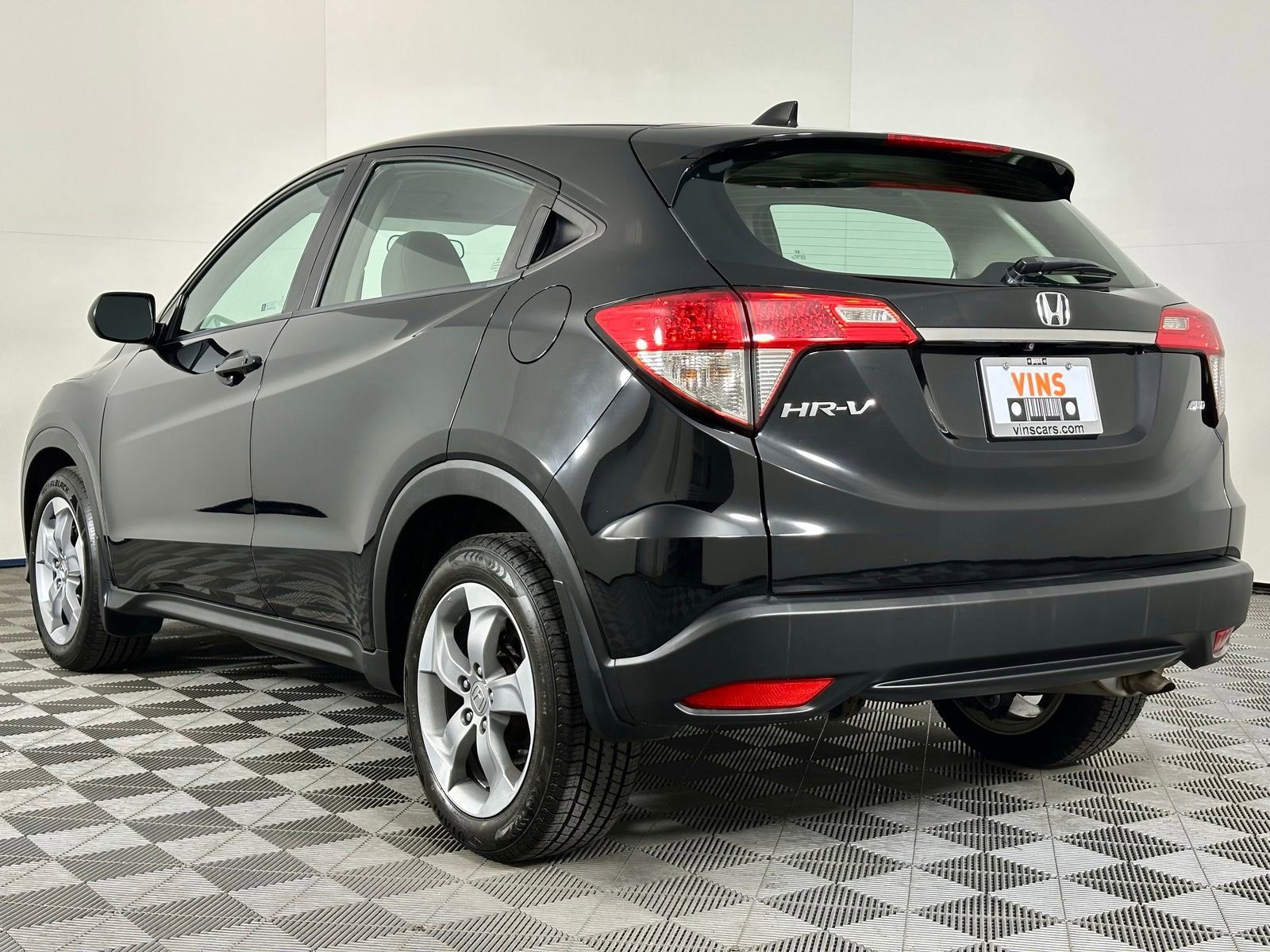 Used 2019 Honda HR-V LX image 29