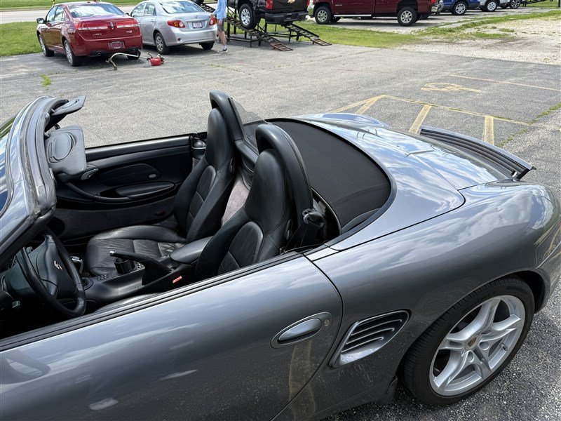 Used 2003 Porsche Boxster RWD image 8